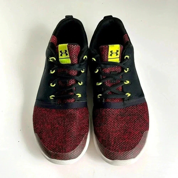 UNDER ARMOUR Youth 6 UA Charged 24/7 Low Black Anthem Red Lace Up Sneakers - Picture 4 of 13